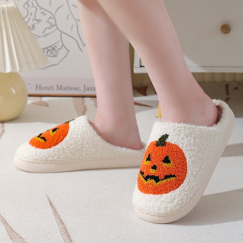Cozy Pumpkin Slippers – Halloween Indoor Warmth for Men & Women - Image 5