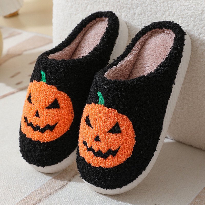 Cozy Pumpkin Slippers – Halloween Indoor Warmth for Men & Women - Image 4